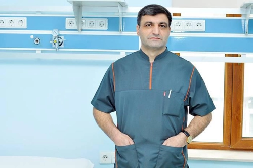  İLHAM MƏMMƏDOV