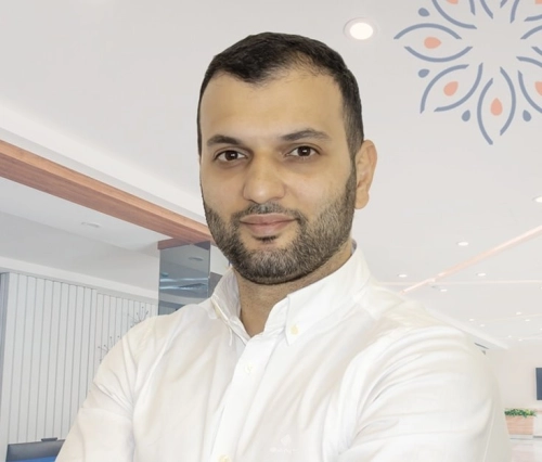 UZMAN DOKTOR AZƏR ƏLİZADƏ