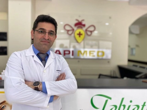 DR. ELNUR RƏHİMOV