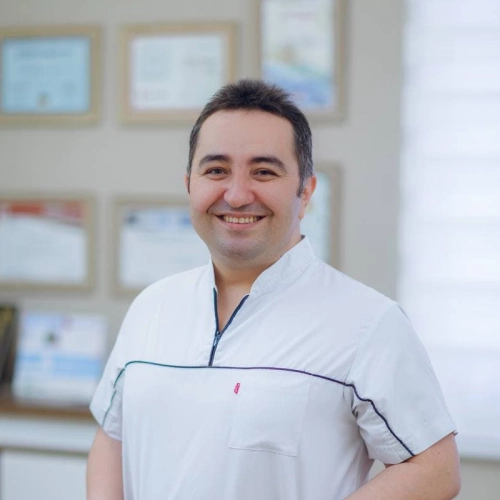 UZMAN DOKTOR OLCAY TURGUT