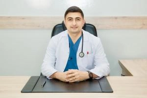 DR. MƏĞRUR BƏY MƏMMƏDOV