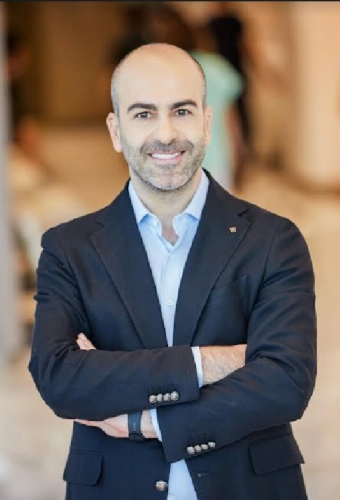 PROF. DR. YAŞAR ÇOLAK