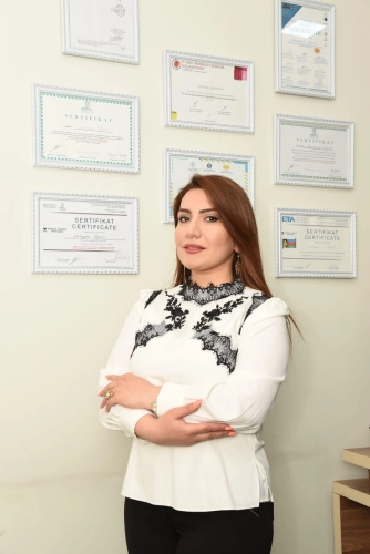  XƏYALƏ QARAYEVA