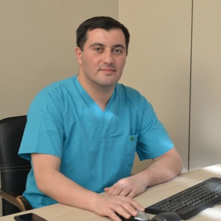 DR. RAUF KƏRİMOV