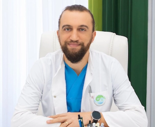DR. CAVİD AŞUROV