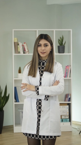 UZMAN DOKTOR GÜLTAP XALIQLI