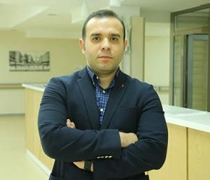 DR. RƏŞAD HÜSEYNOV