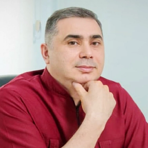 DR. ŞÖVQÜ SALAHOV